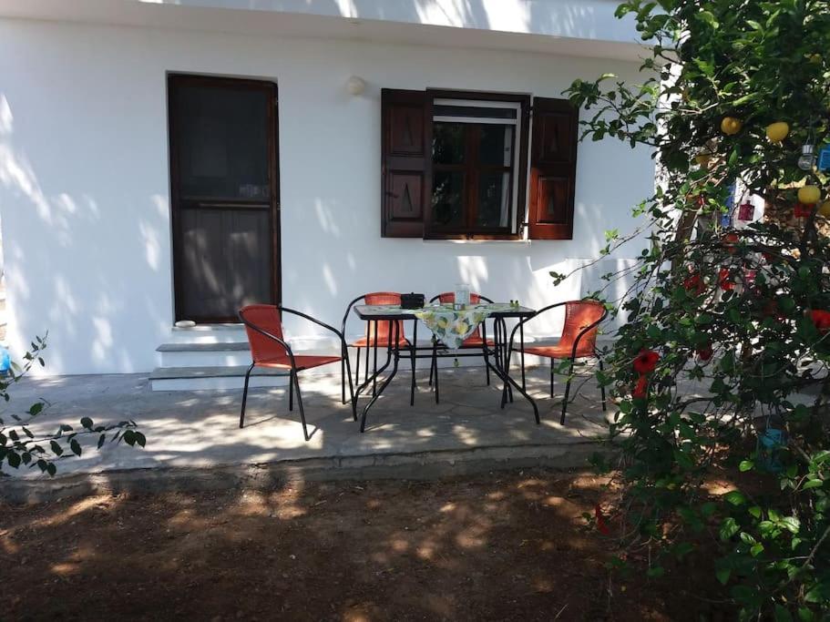 Grandpa Simos' Traditional Guest House Agios Romanos Ngoại thất bức ảnh