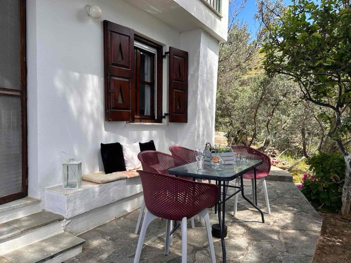 Grandpa Simos' Traditional Guest House Agios Romanos Ngoại thất bức ảnh